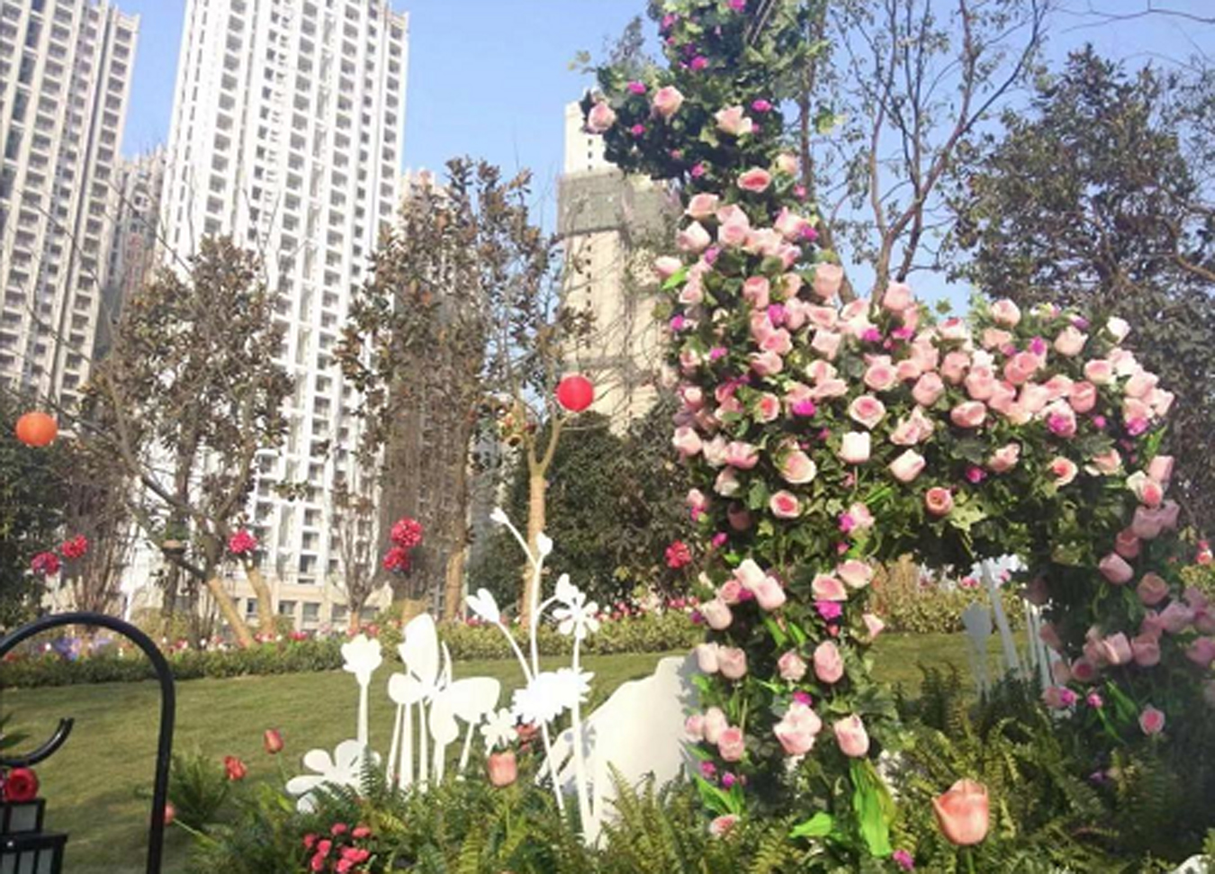 睢县翡翠湖畔.jpg
